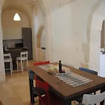 Trullo In Puglia With Private Pool And Charm بيت للعطل