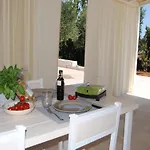 Trullo In Puglia With Private Pool And Charm بيت للعطل